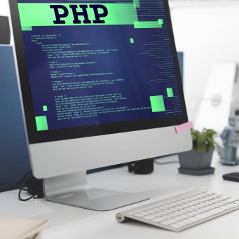 التطوير وخدمات تكنولوجيا المعلومات